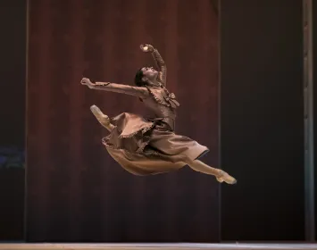 COMPANHIA NACIONAL DE BAILADO 'Os maias' 