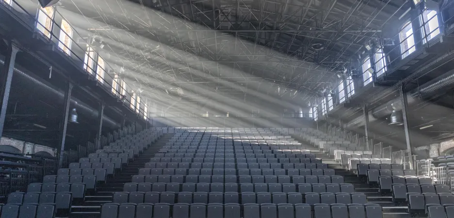 foto Nave 11 con las butacas vacías