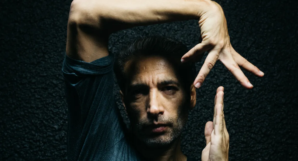 Israel Galván