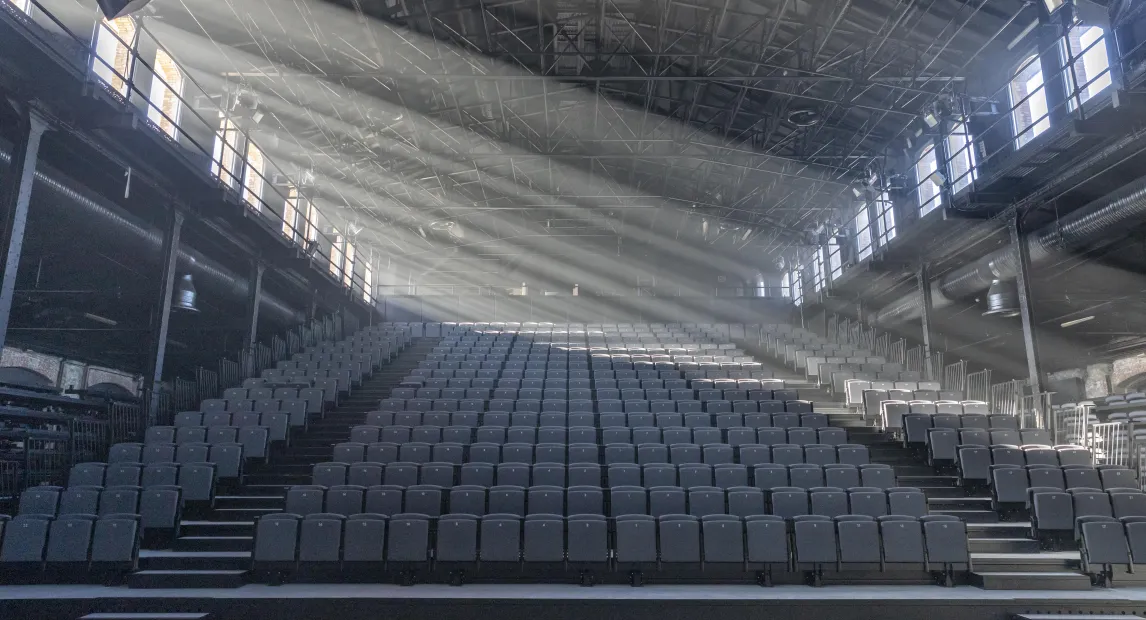 foto Nave 11 con las butacas vacías