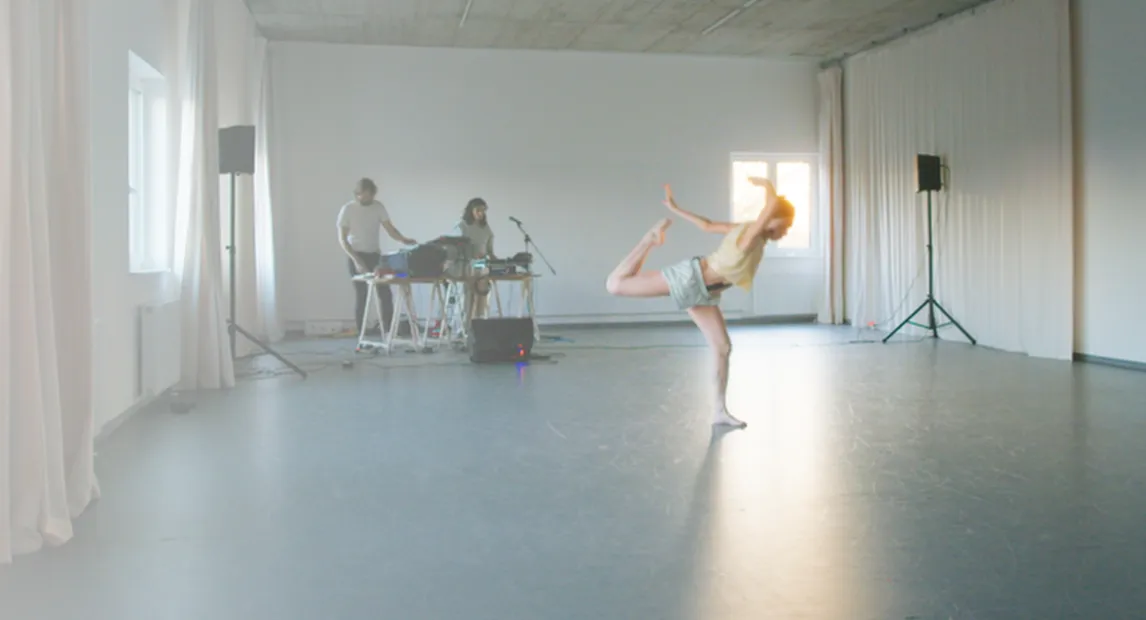 Jone San Martin Astigarraga, Paola Álvarez y Manu Escorihuela