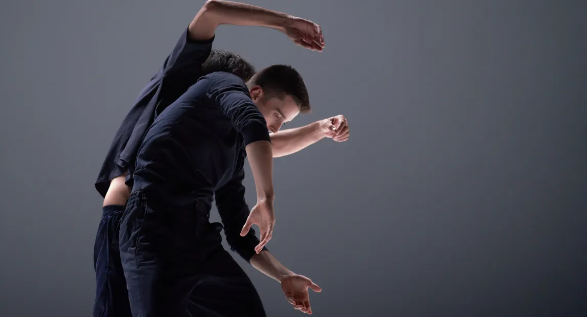 Bailarines danzan