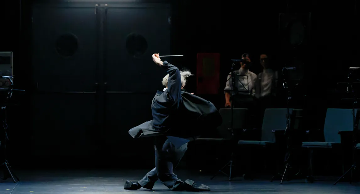 CCN Aterballetto - Notte Morricone - ph. Christophe Bernard (14).jpg