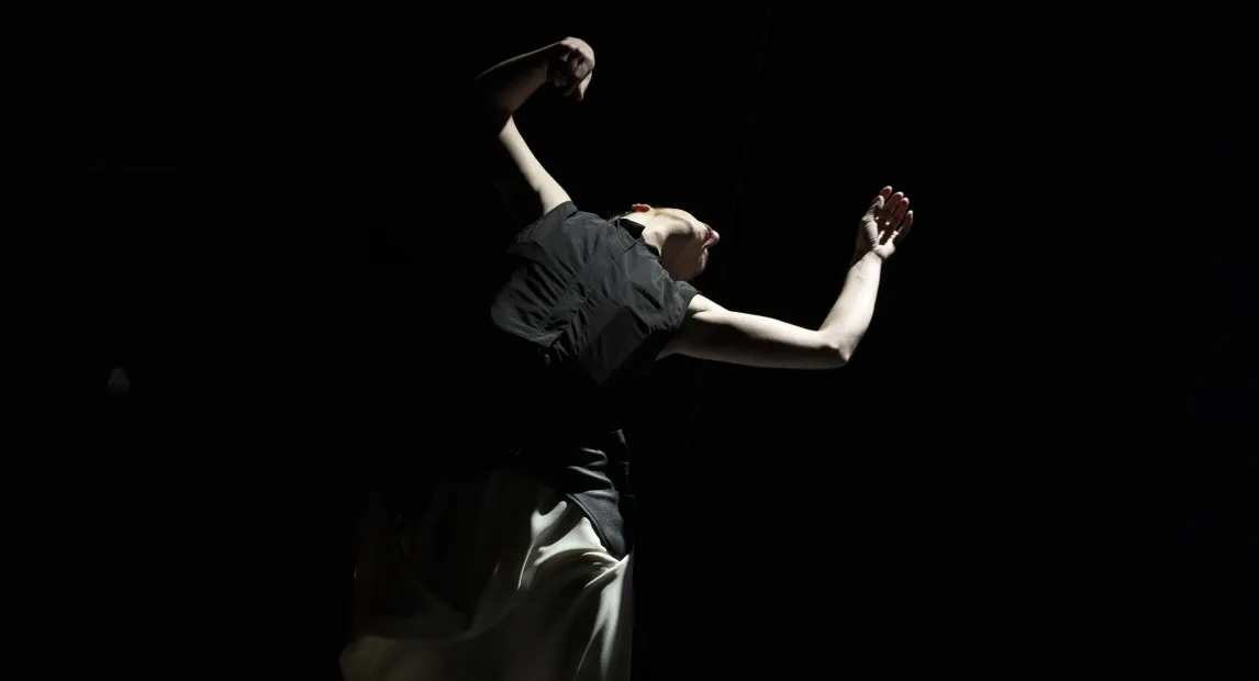 Sara Jiménez_Ave de plata_©anapalma_04.jpg