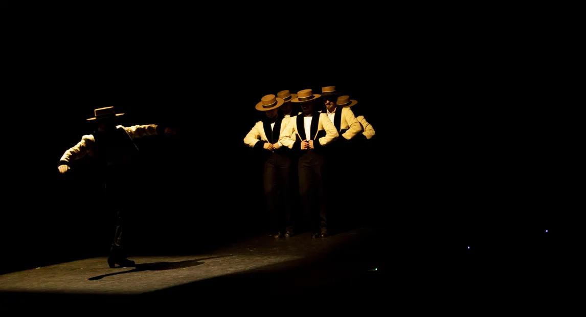 Ballet Flamenco de Andalucía - TIERRA BENDITA