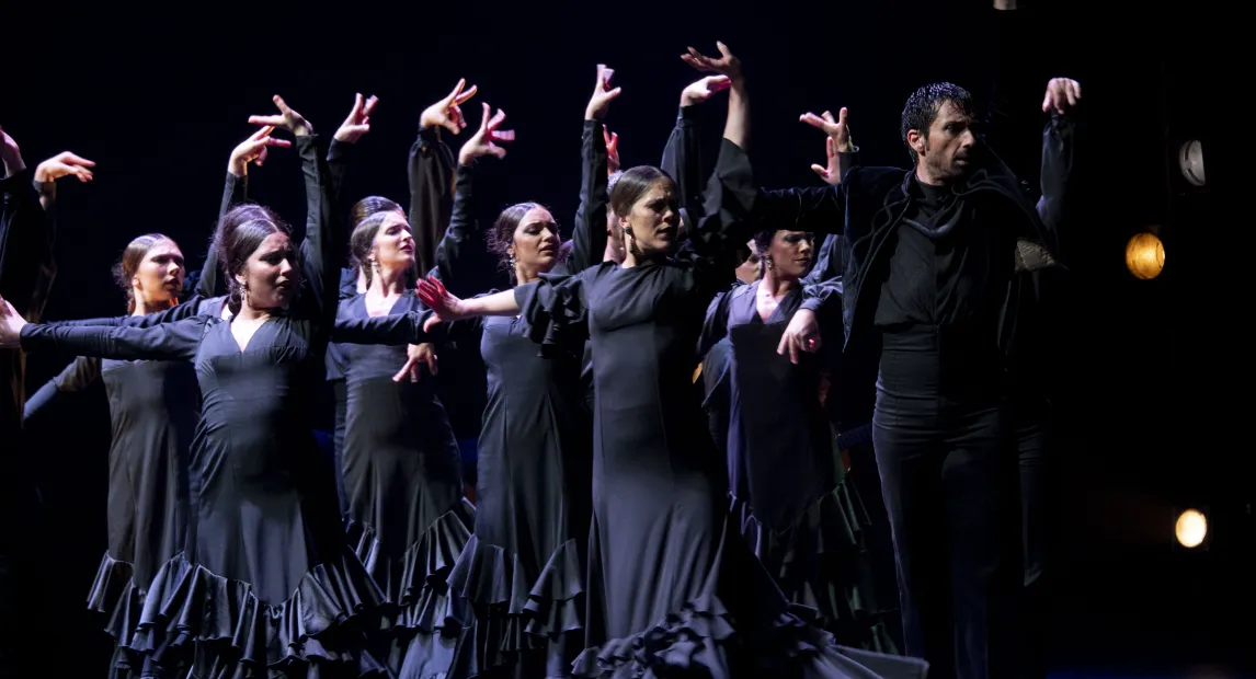 Ballet Flamenco de Andalucía - TIERRA BENDITA