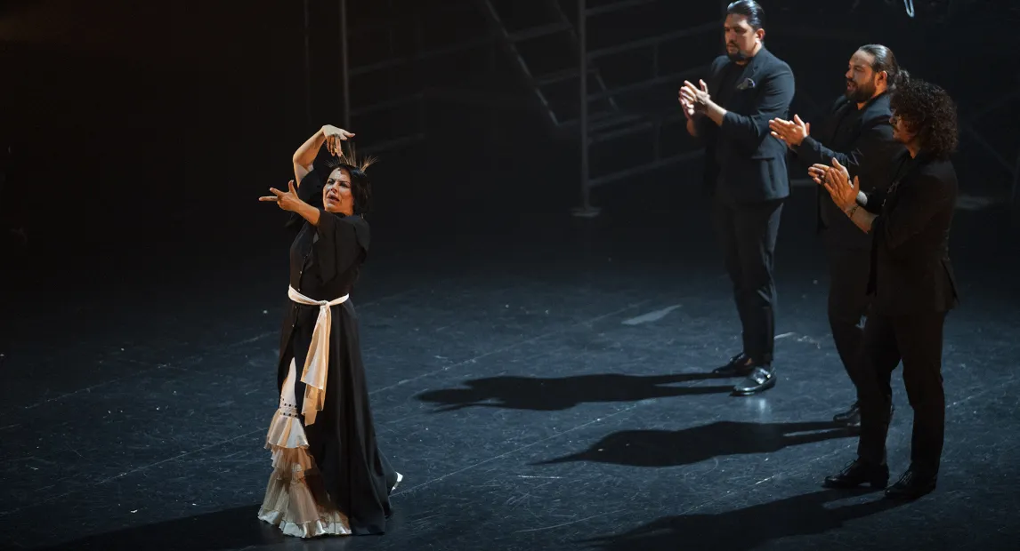 Mercedes de Córdoba - OLVIDADAS (A LAS SINSOMBRERO)