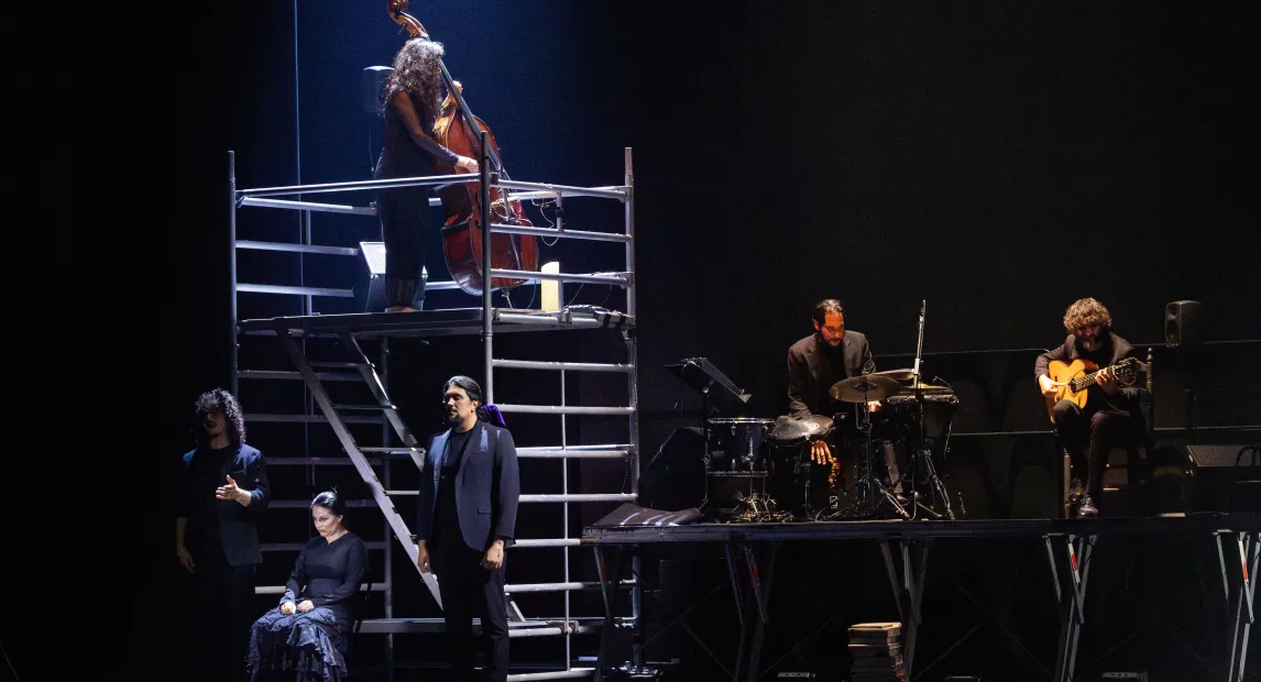 Mercedes de Córdoba - OLVIDADAS (A LAS SINSOMBRERO)