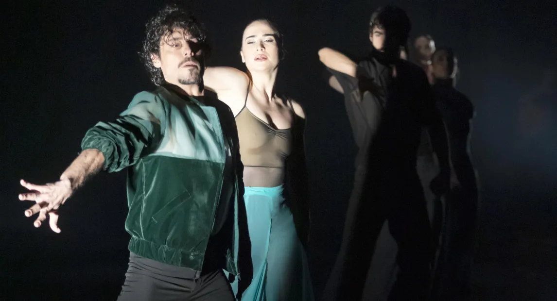 Foto de escena de 'Tentativo', de Compañía de Danza Jesús Carmona', en Centro Danza Matadero