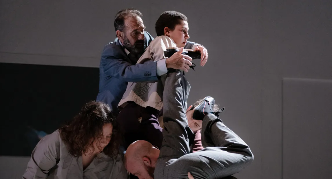 Lali Ayguadé Company - 'Inestable'