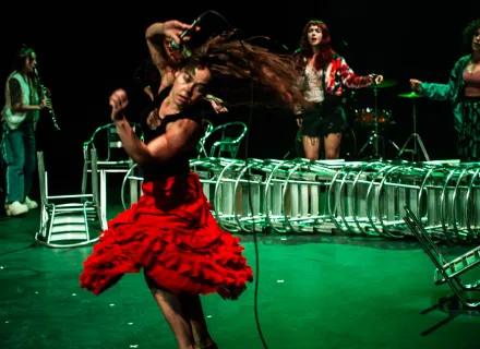 Rocío Molina - CALENTAMIENTO Rocío Molina - CALENTAMIENTO