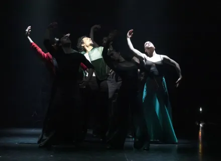 Foto de escena de 'Tentativo', de Compañía de Danza Jesús Carmona', en Centro Danza Matadero