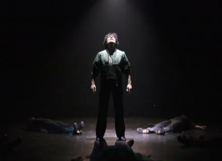 Foto de escena de 'Tentativo', de Compañía de Danza Jesús Carmona', en Centro Danza Matadero