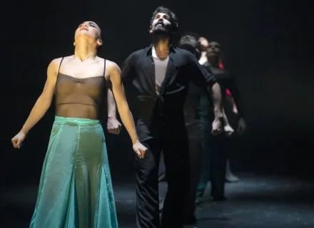 Foto de escena de 'Tentativo', de Compañía de Danza Jesús Carmona', en Centro Danza Matadero