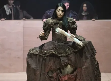 Foto de escena 2 TABLERO