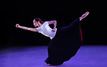 Anne Souder in Martha Graham’s Immediate Tragedy by Melissa Sherwood.