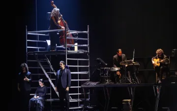 Mercedes de Córdoba - OLVIDADAS (A LAS SINSOMBRERO)