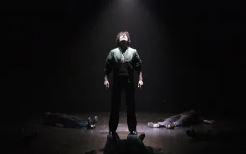 Foto de escena de 'Tentativo', de Compañía de Danza Jesús Carmona', en Centro Danza Matadero