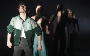 Foto de escena de 'Tentativo', de Compañía de Danza Jesús Carmona', en Centro Danza Matadero